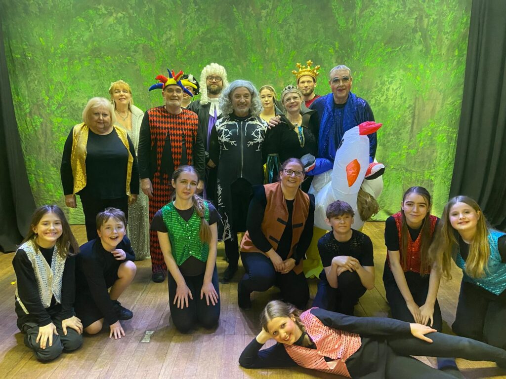 Cast Photo